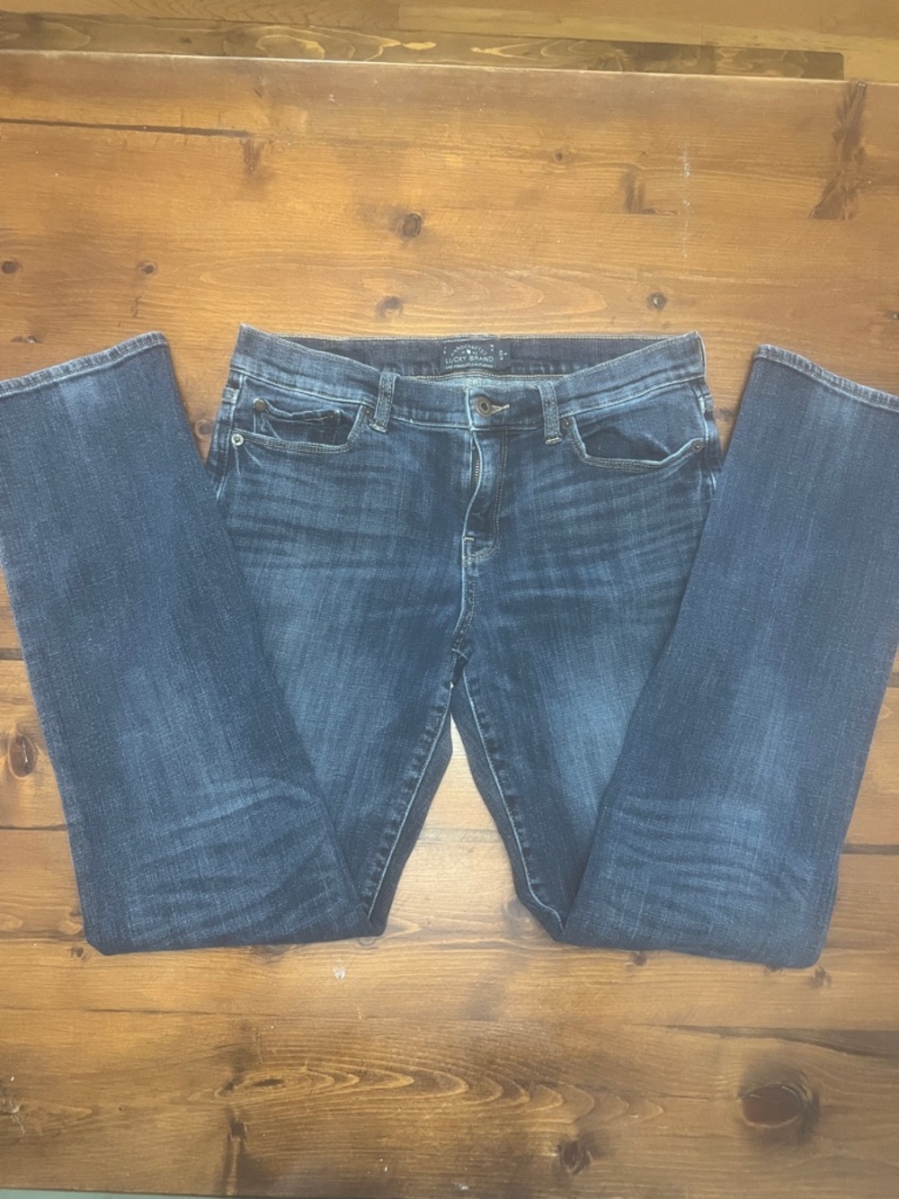Lucky Brand Women's Straight Leg Dark Wash Blue Jeans